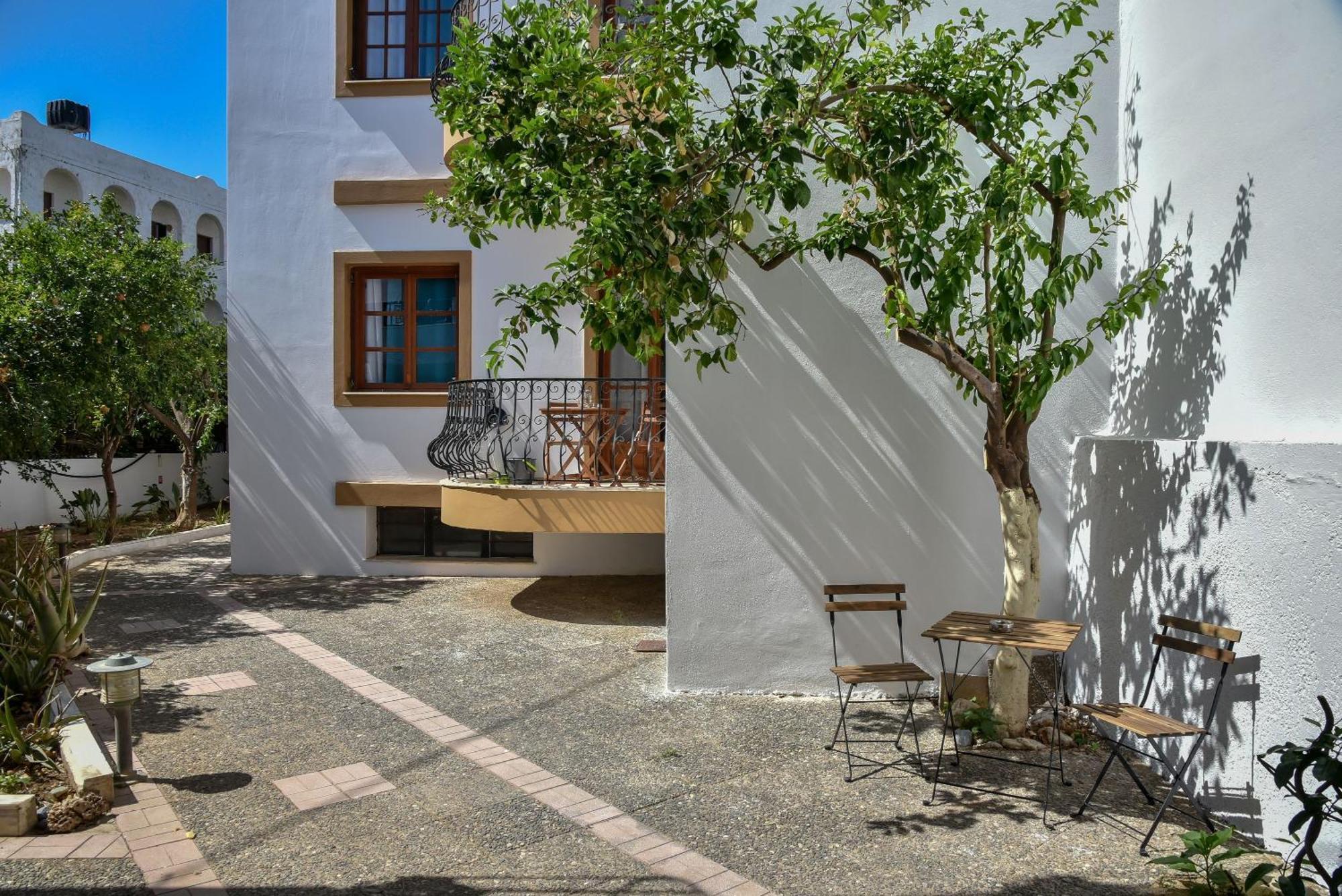 Eva Studios & Apartments Agia Pelagia  Esterno foto