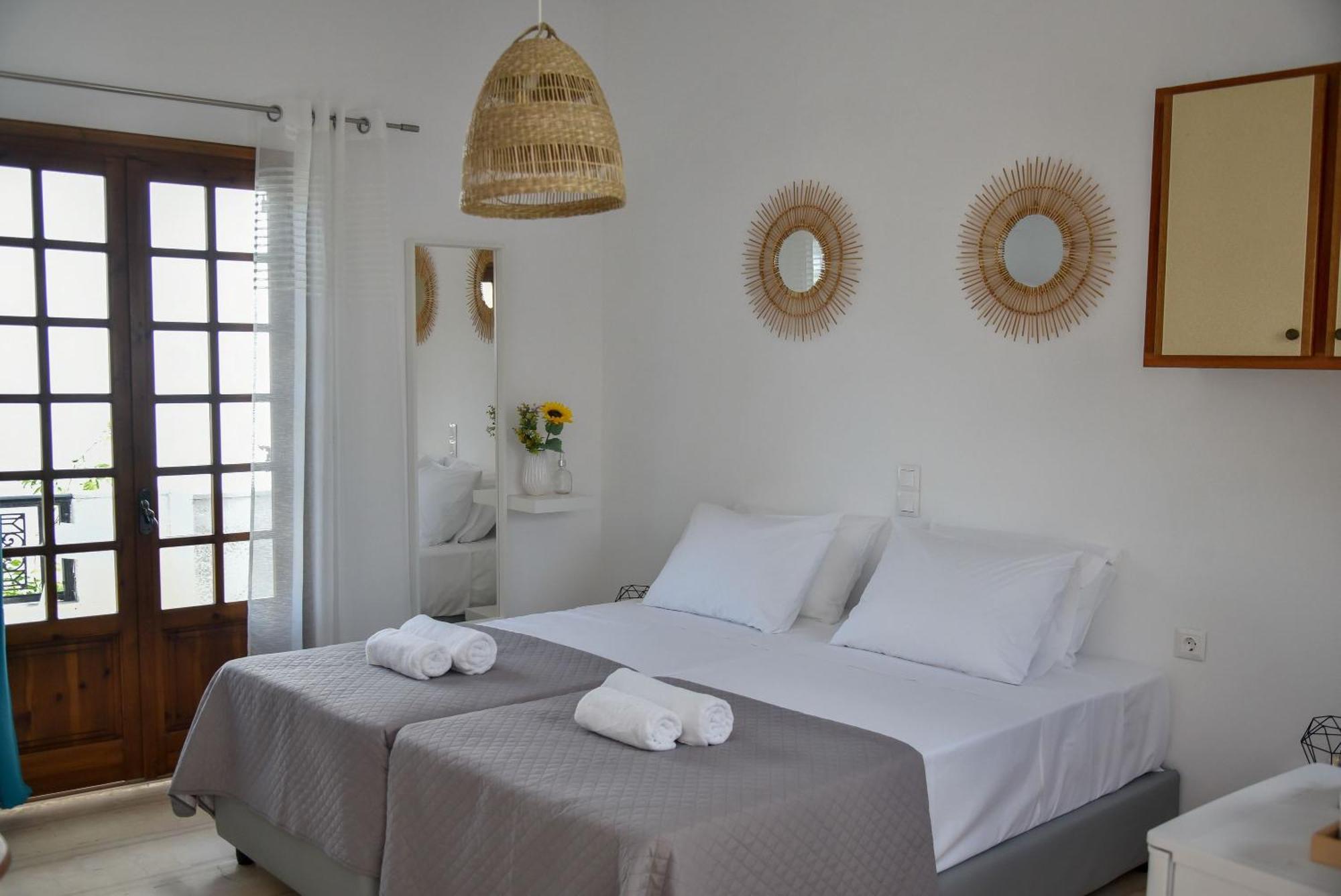 Eva Studios & Apartments Agia Pelagia  Esterno foto